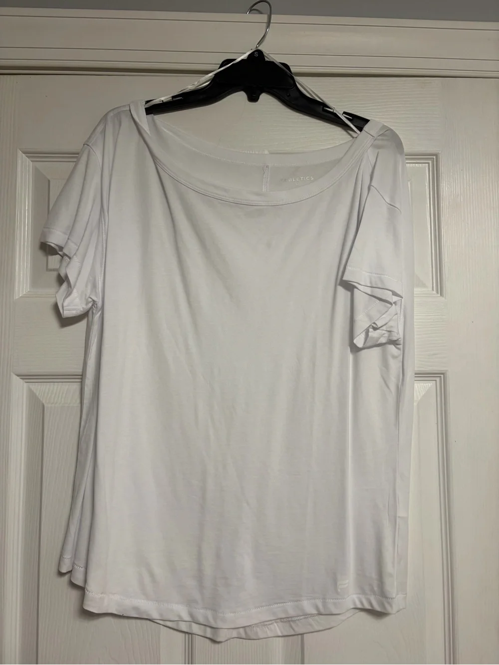 Fabletics Women’s White Off-Shoulder Short Sleeve Top
